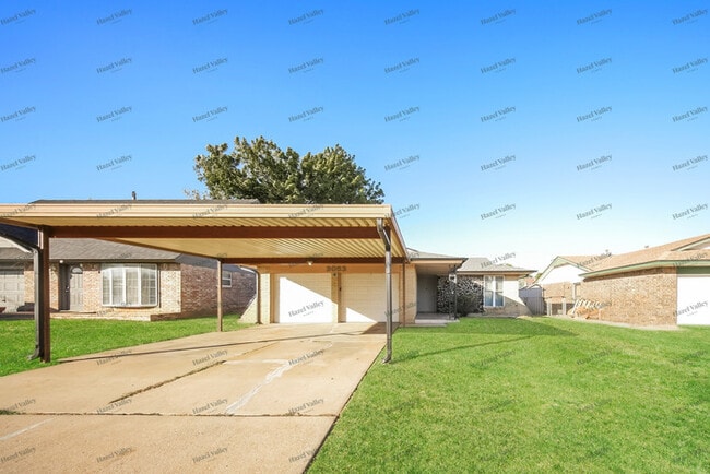 Building Photo - 3053 SW 64th Terrace