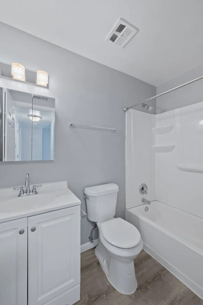 Pineview Apartments