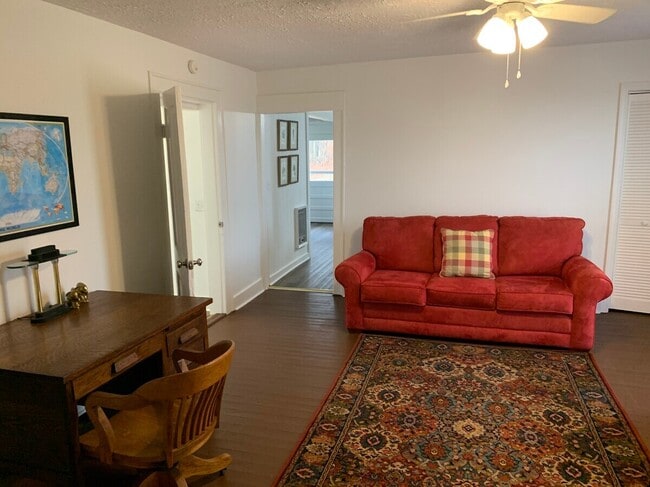 Photo - 4250 Louis Draughon Rd