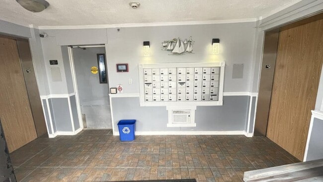 Photo - 4747 S Washington Ave
