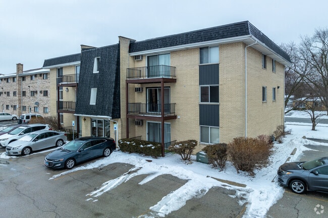 Photo - 8860 Mobile Ave