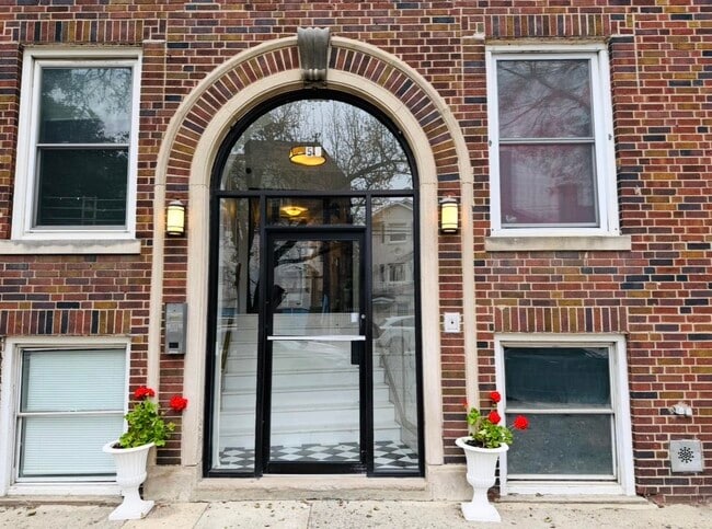 Photo - 57 Corbin Ave Unit #34