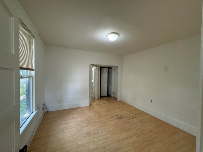 Photo - 215 S Howard Ave Unit D