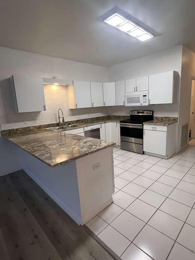 Photo - 6505 Saint Andrews Dr Unit 6505 St. Andrew #2