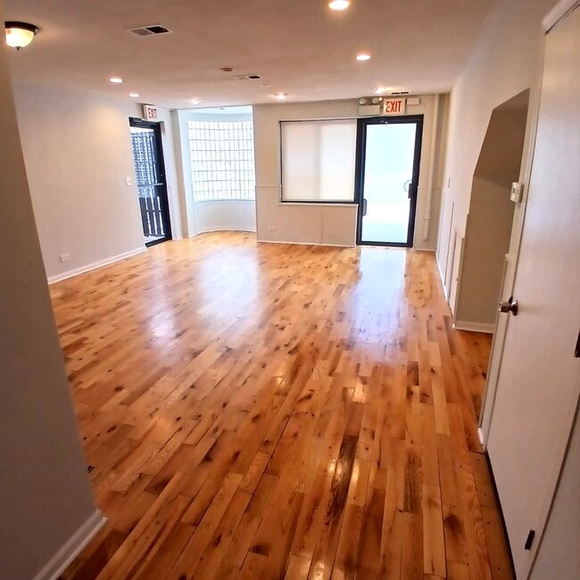 Photo - 4642 N Francisco Ave Unit 1