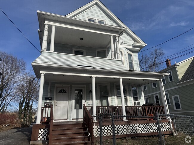 Building Photo - 47 Fairfield St Unit 3 Rental