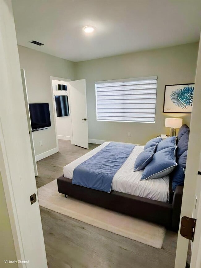 Photo - 2210 W 5th Way