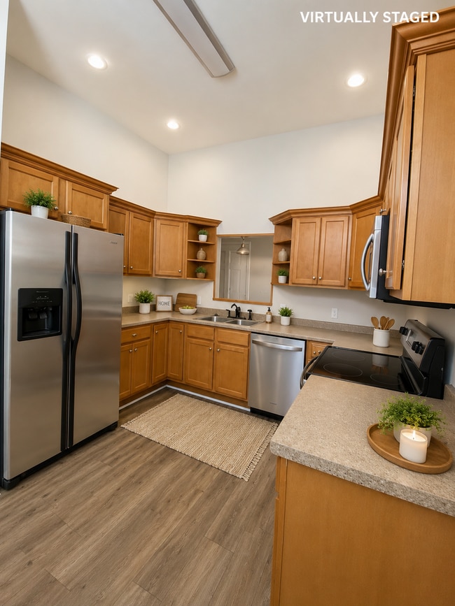Photo - 200 S Walnut St Unidad Apt 2A