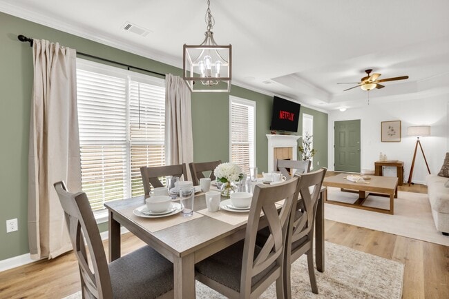 Photo - 1312 Centerfield Ct
