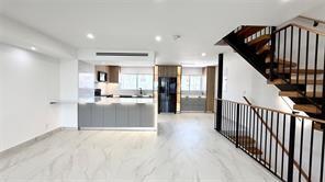 Photo - 3822 NE 171 St