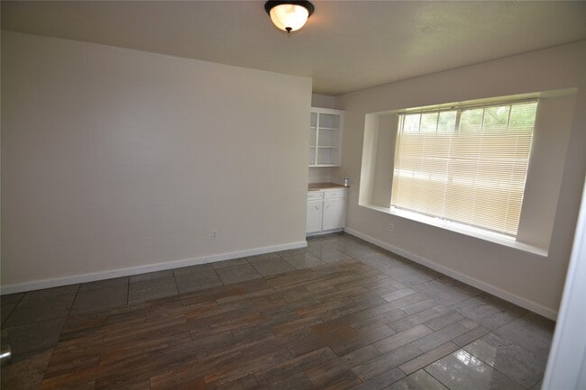 Photo - 11522 High Star Dr