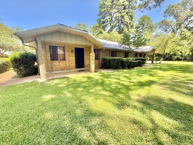 Photo - 18135 Serenity Way