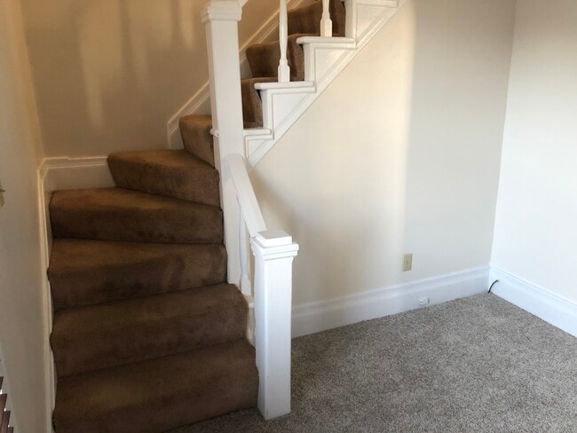 Photo - 639 Cherry St