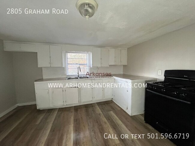 Photo - 2805 Graham Rd