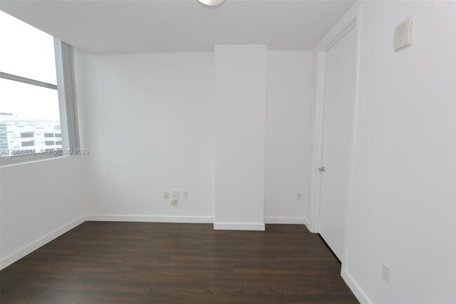 Photo - 2200 NE 4th Ave Unit 706