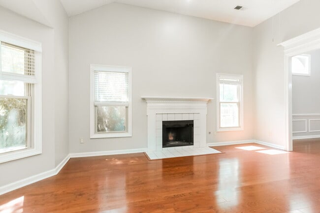 8772 Cedar Mills Cir