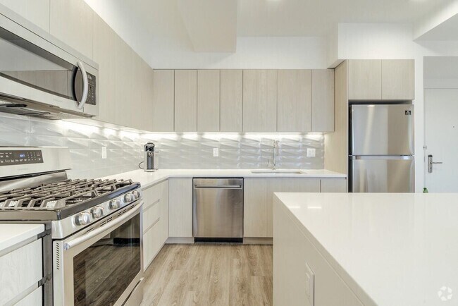 Building Photo - 477 Broadway Unit 305 Rental