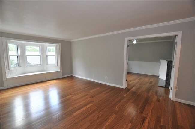 Photo - 6851 Roswell Rd Unit D10