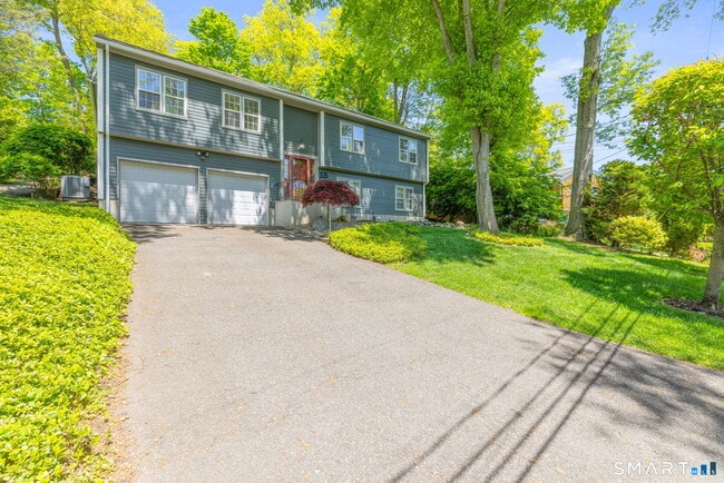Photo - 15 Lancer Rd