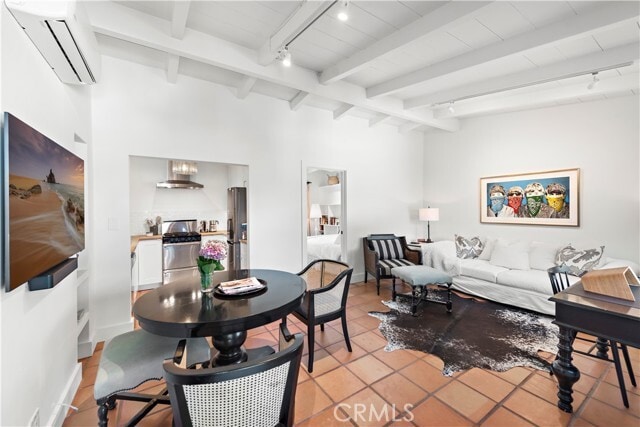 Photo - 363 Locust St Unit Back