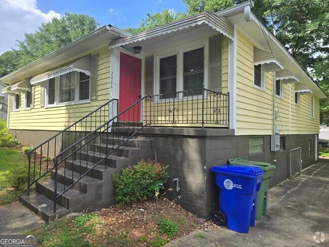 Building Photo - 2466 Spring Garden Dr SW Rental