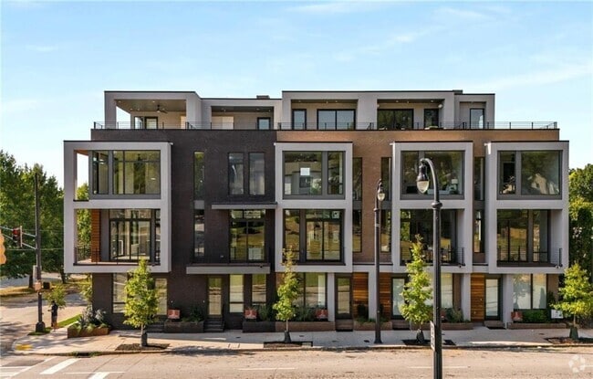 Building Photo - 105 Georgia Ave SE Rental