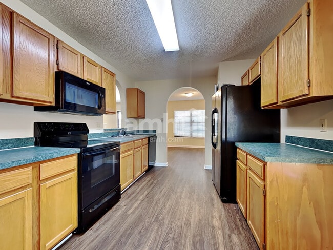 Photo - 7568 Deer Cove Ln