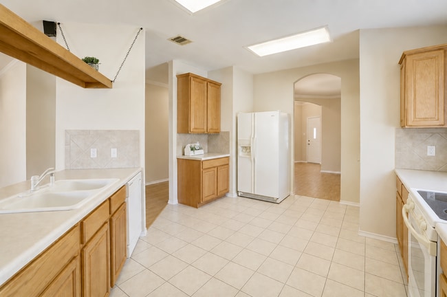 Photo - 2100 Mir Woods Dr