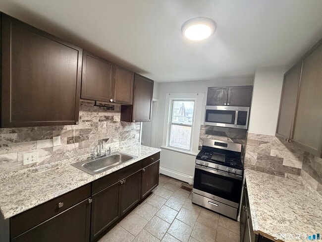 Photo - 1769 Park Ave Unit 1