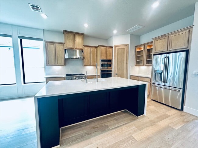 Photo - 6 Gentle Branch Pl