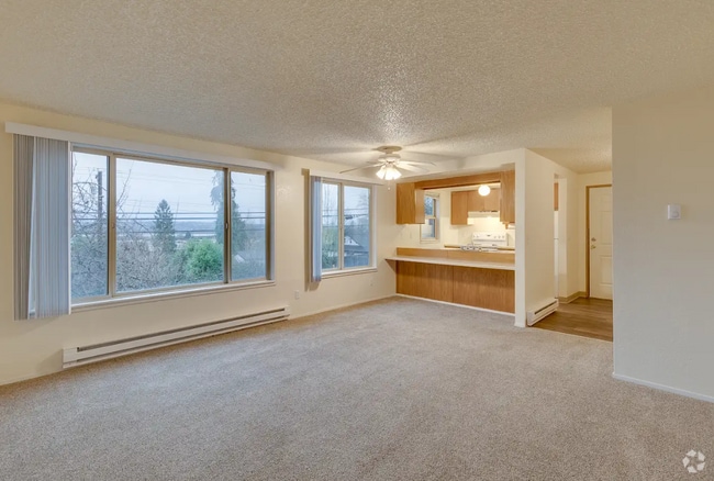 Building Photo - 717 Hawthorne St Unit E8 Rental