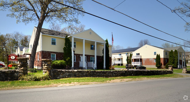 Saratoga Garden Apartments - Saratoga Garden Apartments