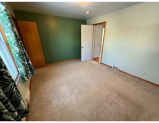 Photo - 1520 Woodrow Ave