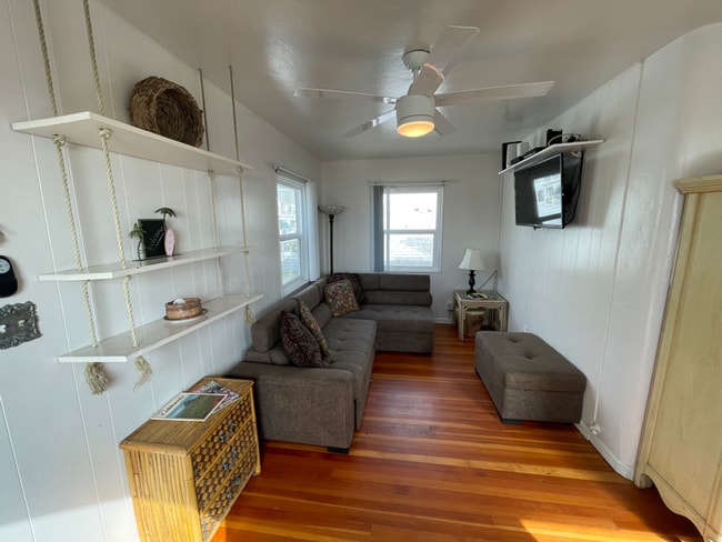 Photo - 707 Seagirt Ct