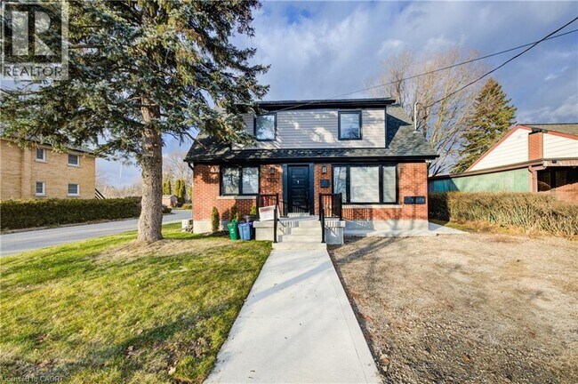 Photo - 1100 Union St