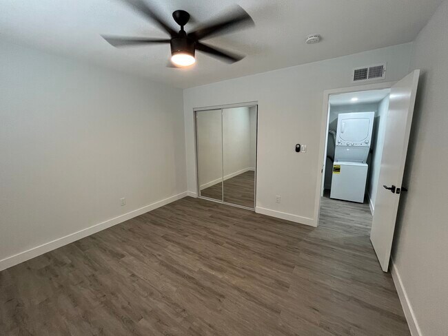 Photo - Urbana at 11th