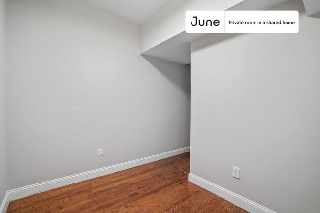 Photo - Room in Shared 4 bed/1 bath home Unit B