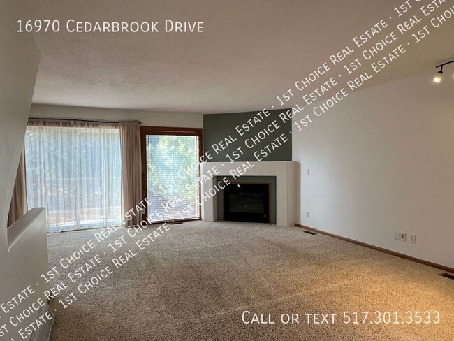 Photo - 16970 Cedarbrook Dr