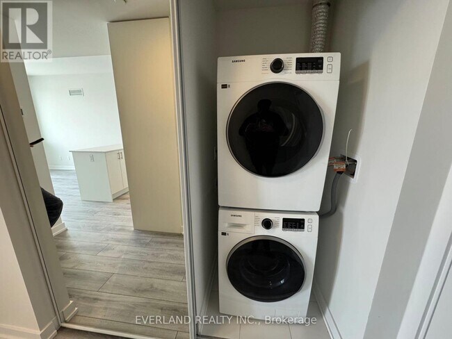 Photo - 15 Ellerslie Ave Unit 905