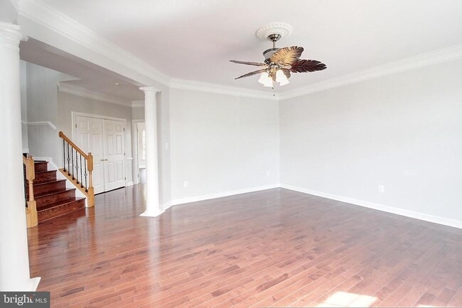 Photo - 2150 Chestnut Ln