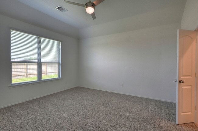 Photo - 31603 Zoe Pt