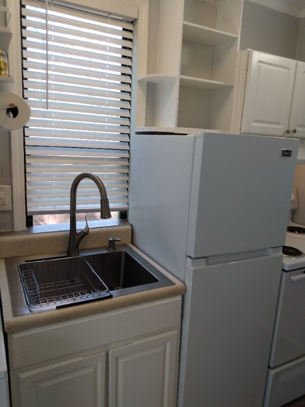 Photo - 201 Lake Dr Unit B