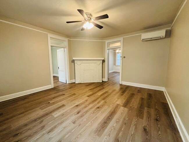 Photo - MOVE-IN READY & AVAILABLE NOW!
