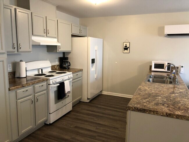 Photo - Willow Oak Unit B