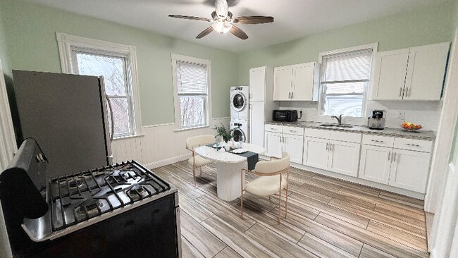 Photo - 78 Cypress St Unit 2