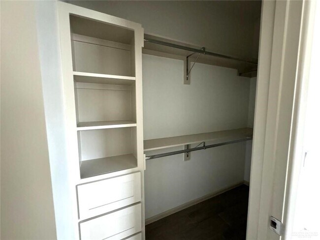 Photo - 9 N 58th Ln Unit 2