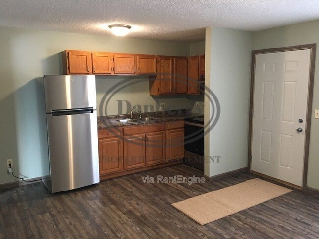 Photo - 319 Frazer St