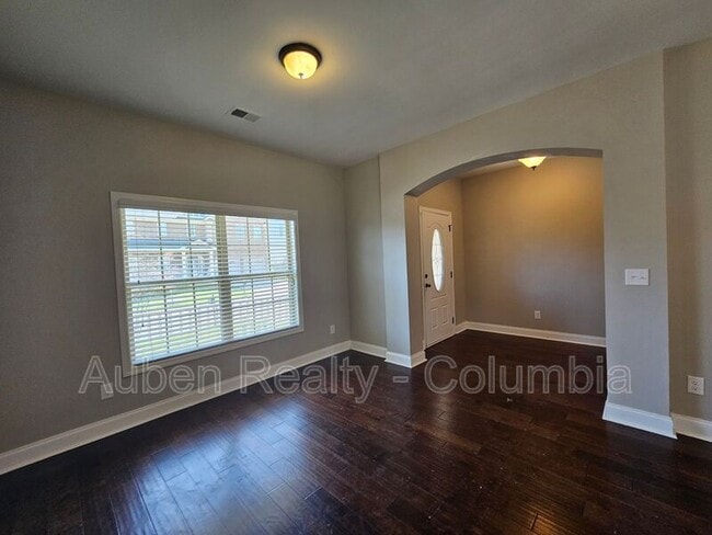 Photo - 669 Pine Lilly Dr