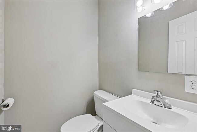 Photo - 3102 Romaine Ct