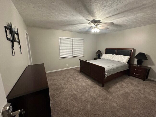 Photo - 1234 Decatur